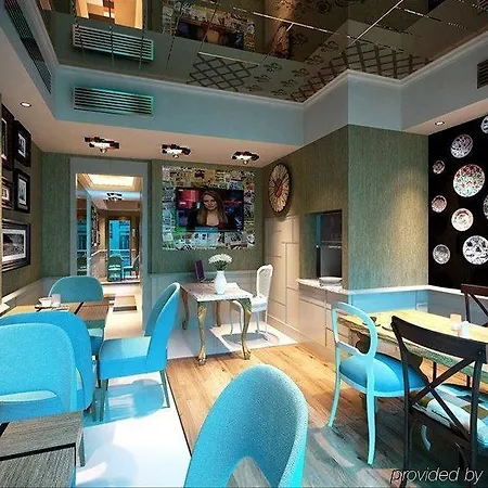 Collage Taksim Hotel 3*