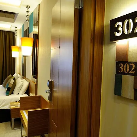 Collage Taksim Istanbul