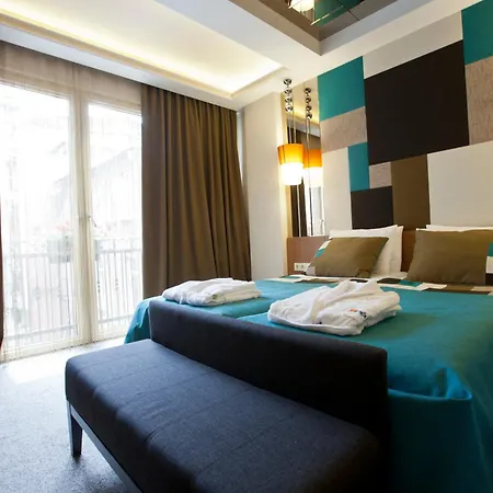 Collage Taksim ホテル 3*