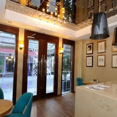 Otel Collage Taksim İstanbul