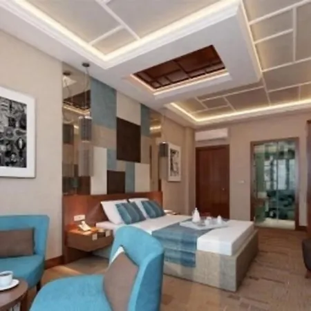 Collage Taksim Otel 3*