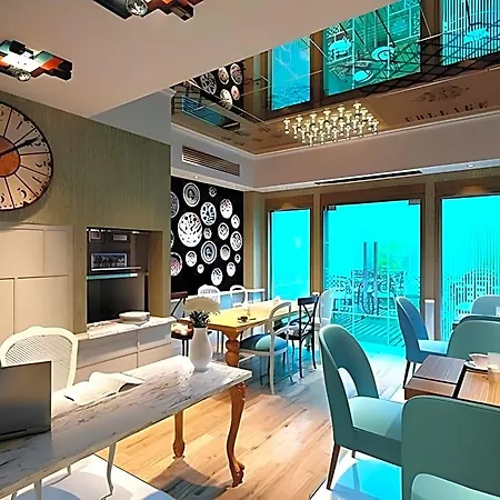Collage Taksim Szálloda 3*
