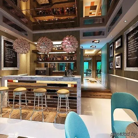 Collage Taksim Otel 3*