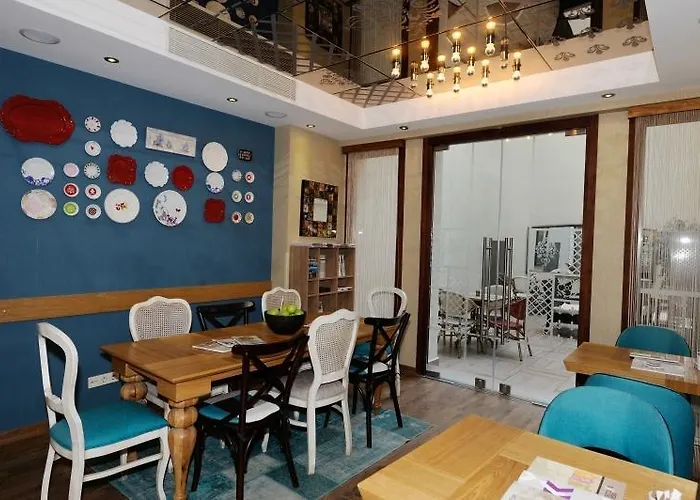 호텔 Collage Taksim 3*